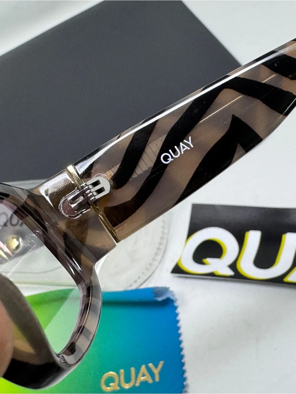 QUAY No Envy Blue Light Glasses Zebra Frame Bluelight Blocking Lens Retro NWT
